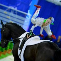 Joanne Eccles winning gold in 2013 vautling to ‘War of the Worlds’ on W.H. Bentley, lunged by John Eccles.